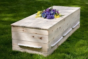 Como hacer un entierro mas barato